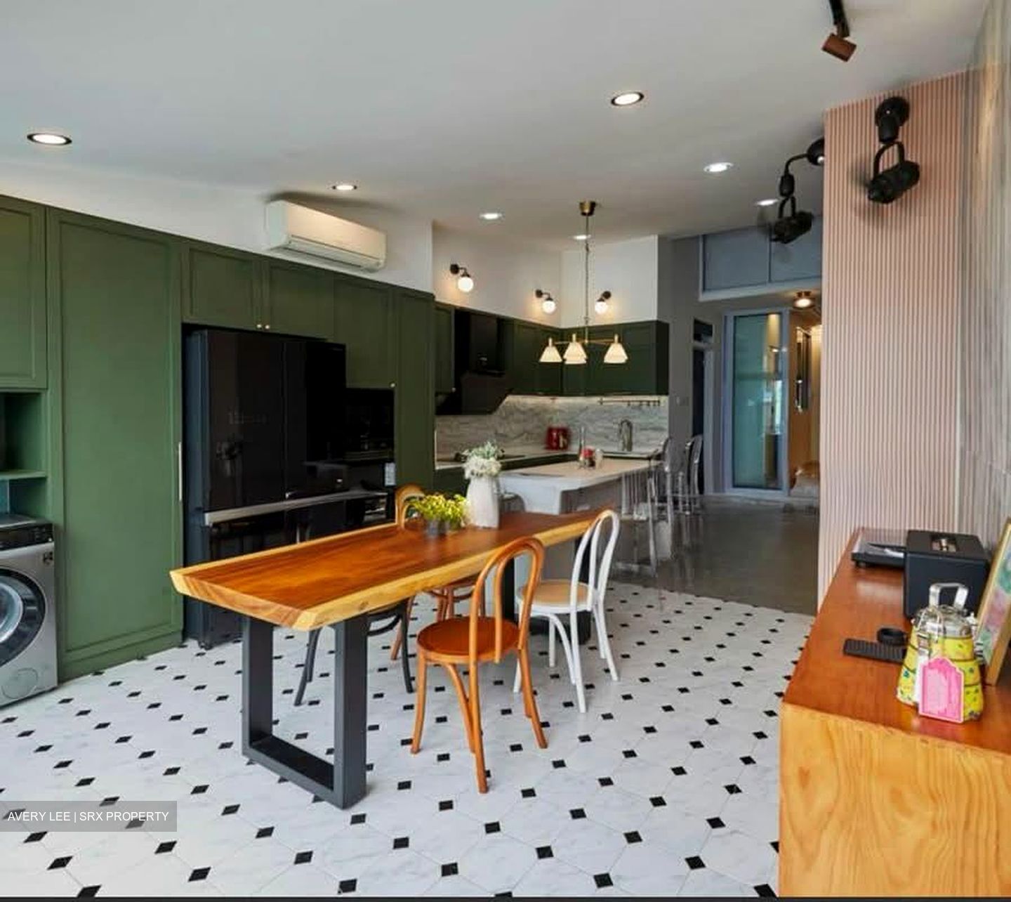 Thomson Garden Estate (D20), Terrace #551293261
